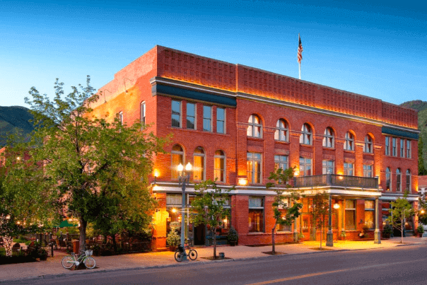 IP-PBX Implementation Success Stories – Hotel Phone Sustem