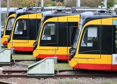 End-to-end gigabit networks for trains and data offload, train connectivity Depot Connectivity 5G